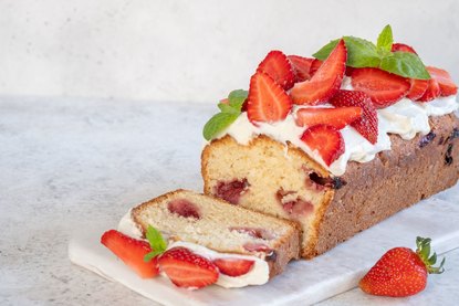 Creative Kids:  Strawberry Shortcake's Bake Shop